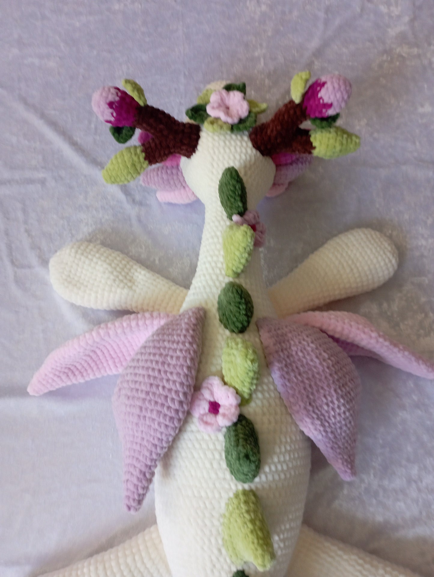 Dragon géant fleuri