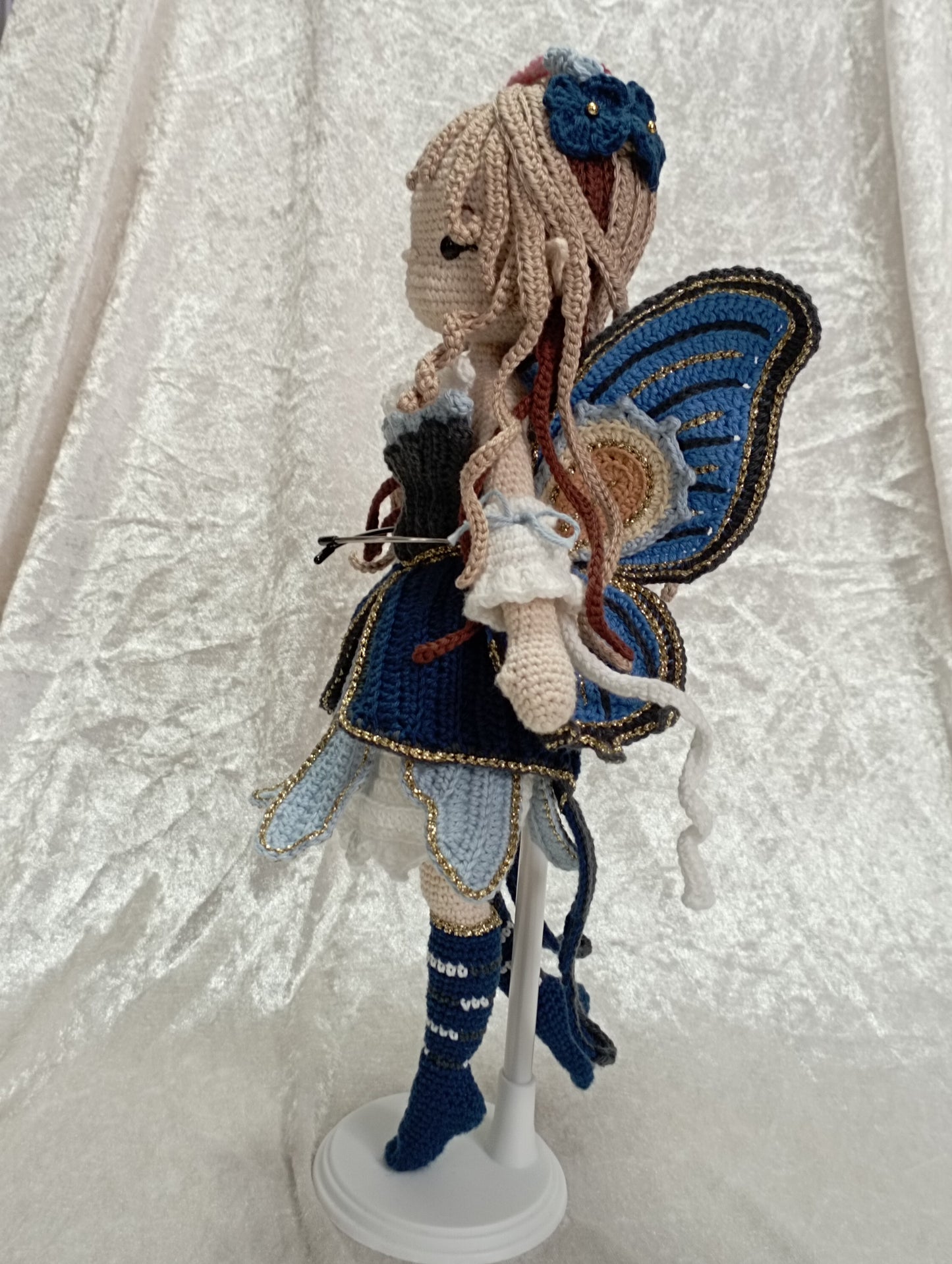 Poupée elfe marquise